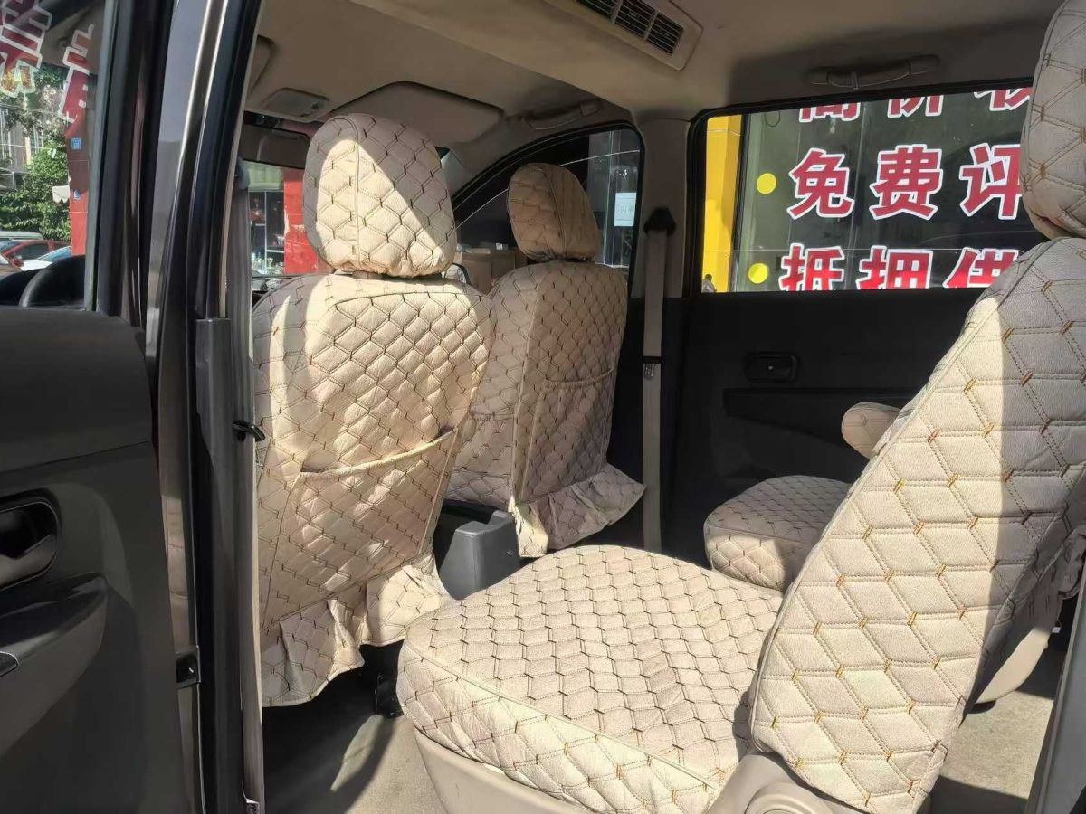 五菱 五菱宏光  2015款 1.2L S 基本型國IV圖片