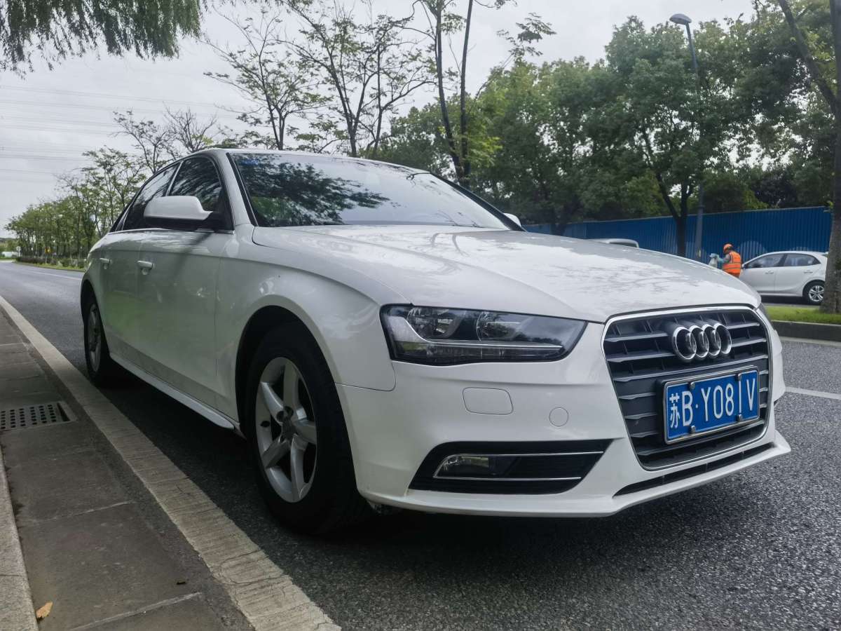 奧迪 奧迪A4L  2013款 30 TFSI 自動舒適型圖片