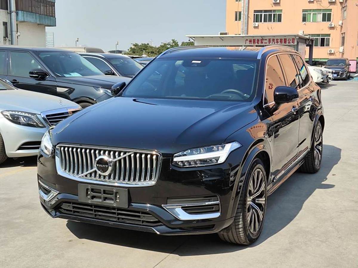 沃爾沃 XC90新能源  2022款 改款 E驅(qū)混動(dòng) T8 智尊豪華版 7座圖片