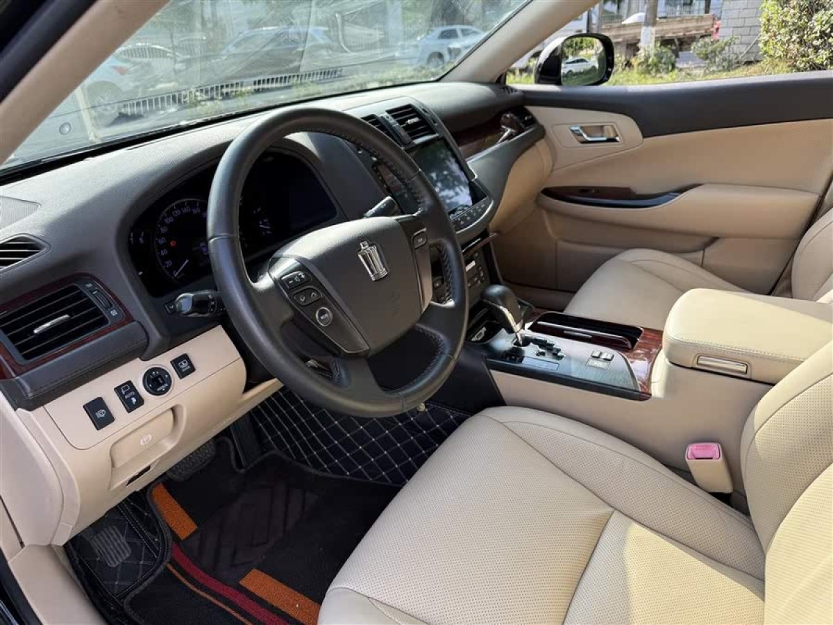 豐田 皇冠  2012款 2.5L Royal圖片