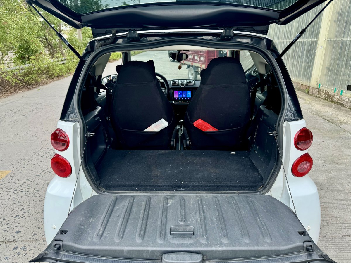 smart fortwo  2013款 1.0 MHD 硬頂城市游俠特別版圖片