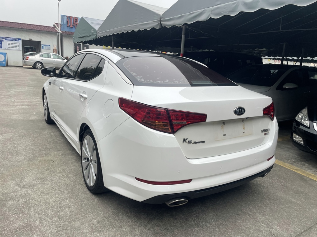 起亞 K5  2012款 2.0L 自動(dòng)DLX特別版圖片