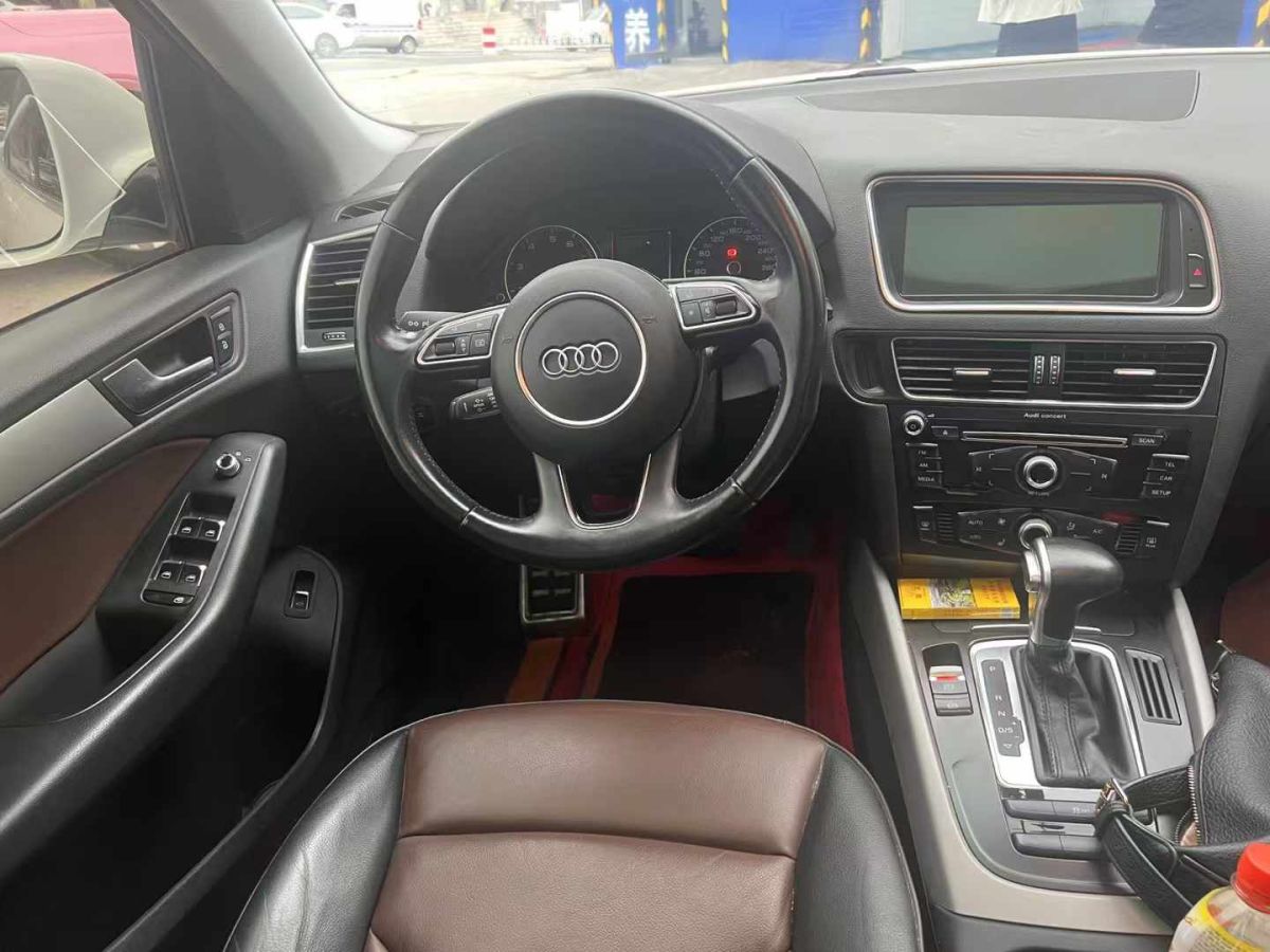 奥迪 奥迪Q5  2017款 Q5 2.0T FSI Premium Plus 美规版图片