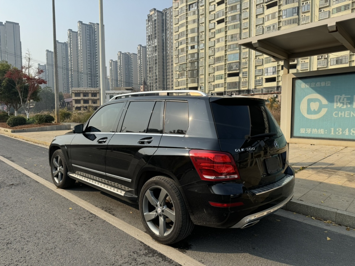 奔馳 奔馳GLK級  2013款 GLK 300 4MATIC 豪華型圖片