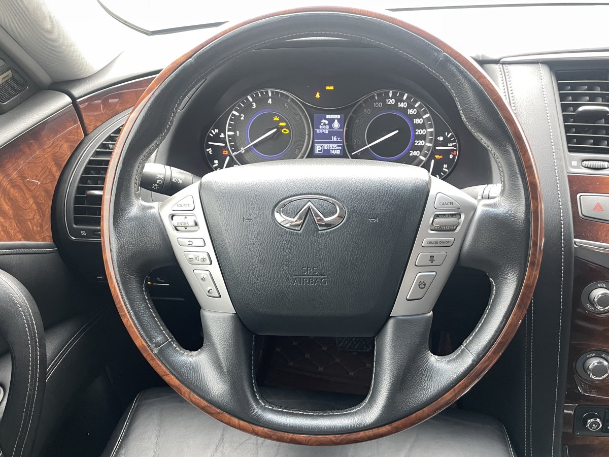 英菲尼迪 QX80  2016款 5.6L 4WD圖片