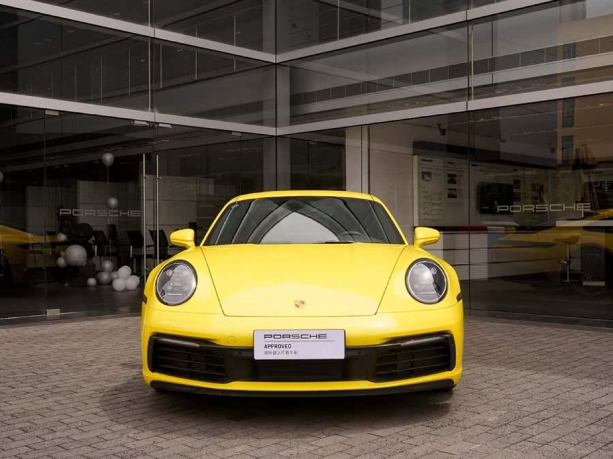 保時(shí)捷 911  2023款 Carrera 4 3.0T圖片