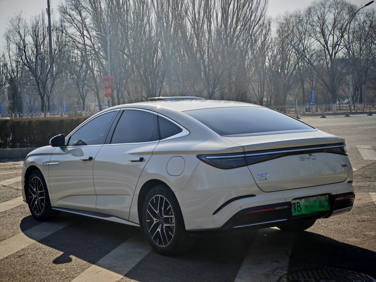 比亞迪 海豹07 DM-i  2025款 DM-i 1.5L 125km 尊貴型圖片