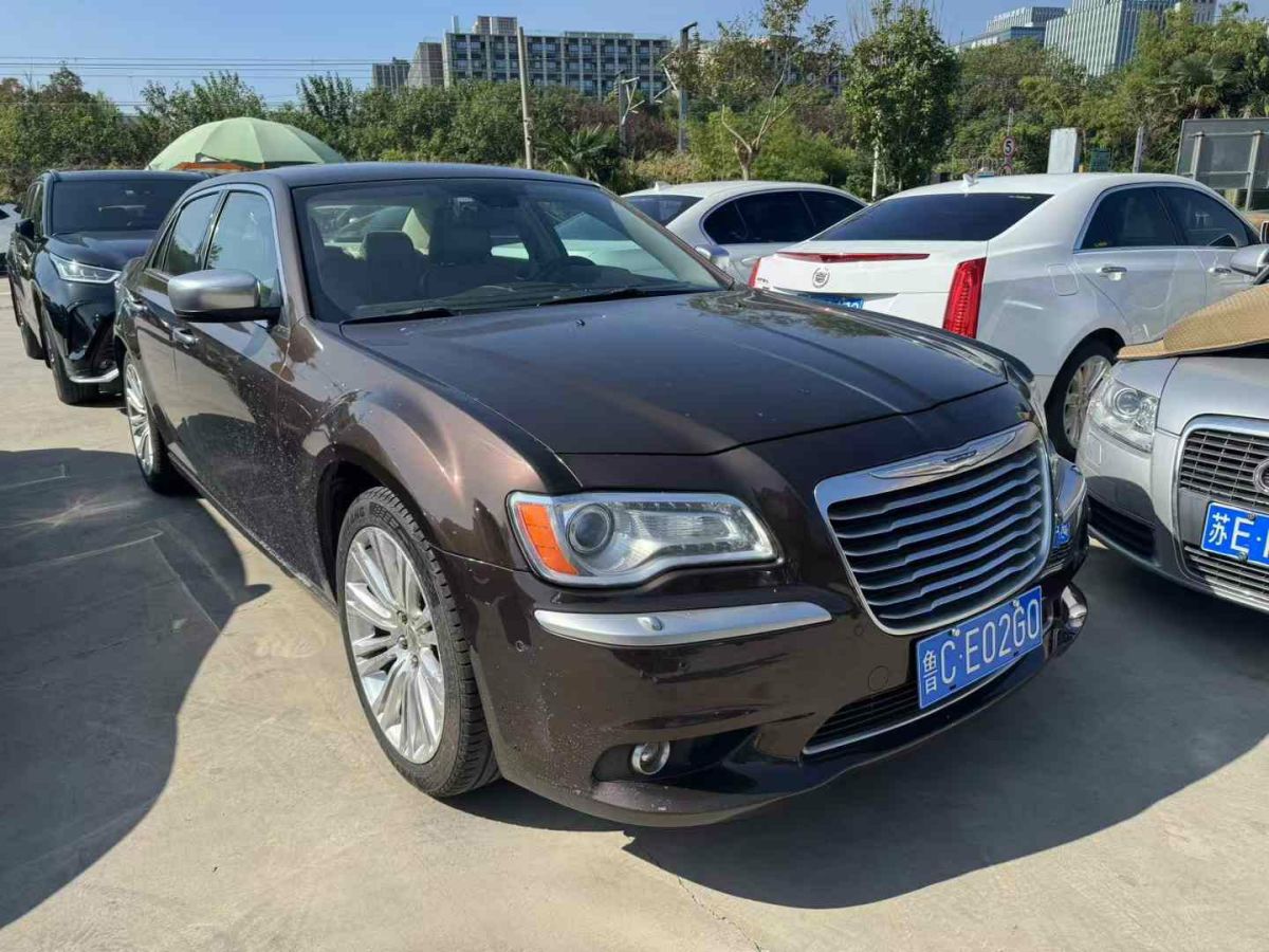 克萊斯勒 300C  2013款 3.6L 尊崇版圖片