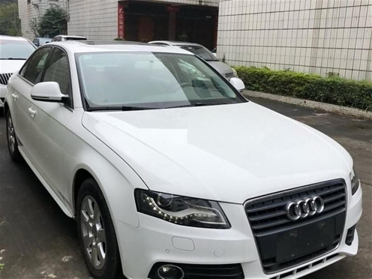 奧迪 奧迪A4L  2011款 2.0 TFSI 標(biāo)準(zhǔn)型圖片