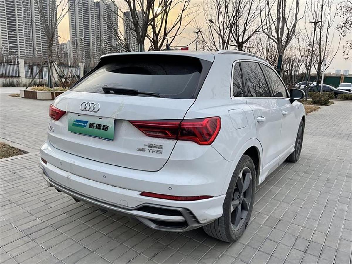 奧迪 奧迪Q3  2019款  35 TFSI 時尚動感型圖片