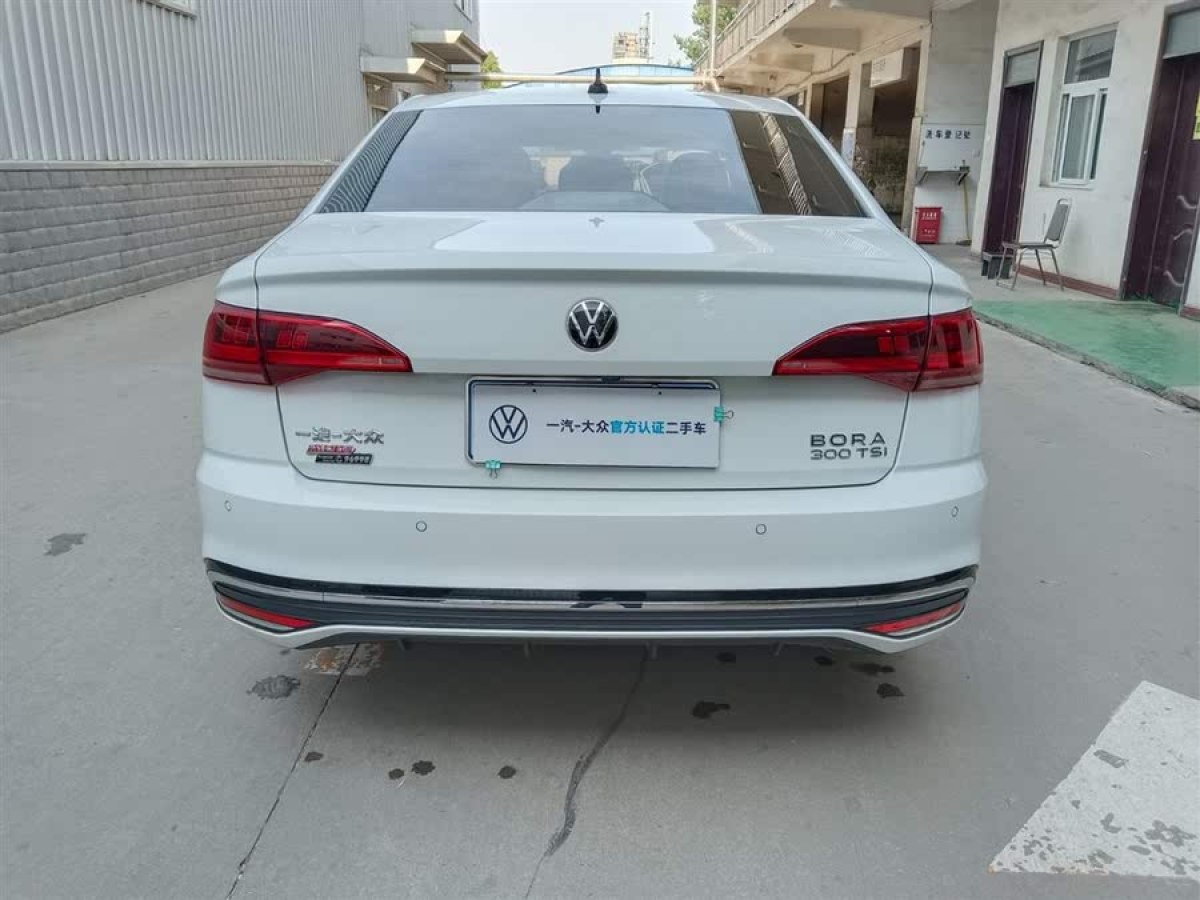 大眾 寶來(lái)  2025款 300TSI DSG尊行版圖片