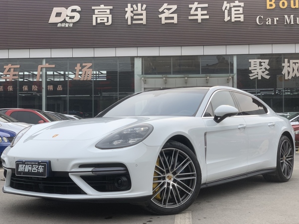 保时捷 Panamera  2017款 Panamera Turbo 行政加长版 4.0T