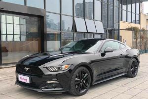 Mustang 福特 2.3T 性能版