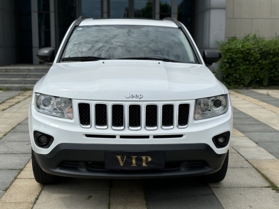 2012年10月 Jeep 指南者(进口) 2.4L 四驱运动版图片