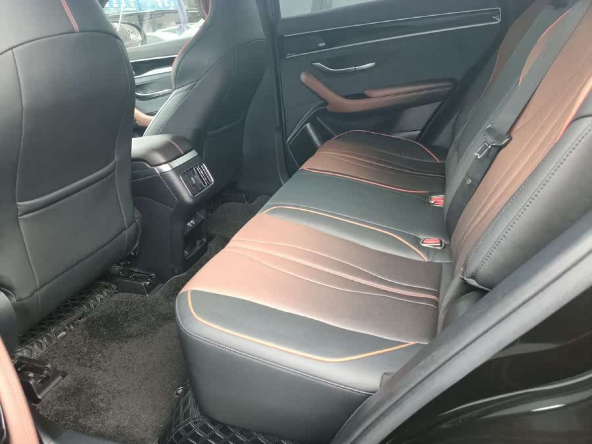 比亞迪 宋PLUS  2020款 1.5T 自動尊貴型圖片