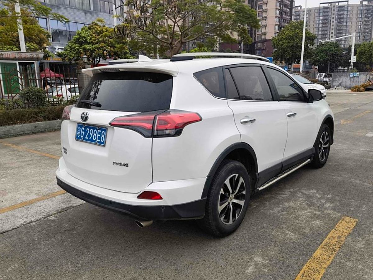 豐田 RAV4榮放  2016款 2.0L CVT兩驅(qū)風(fēng)尚版圖片