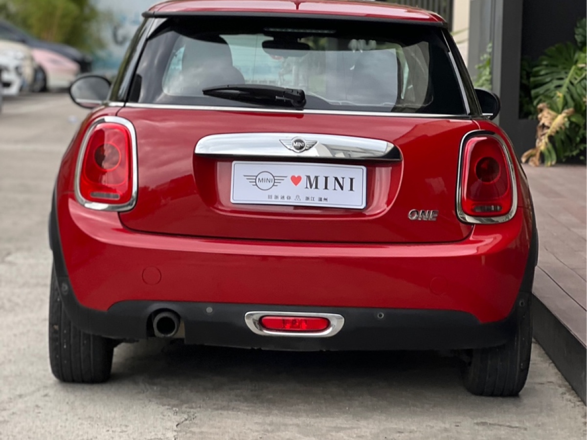 MINI MINI  2016款 1.2T ONE 先鋒派圖片