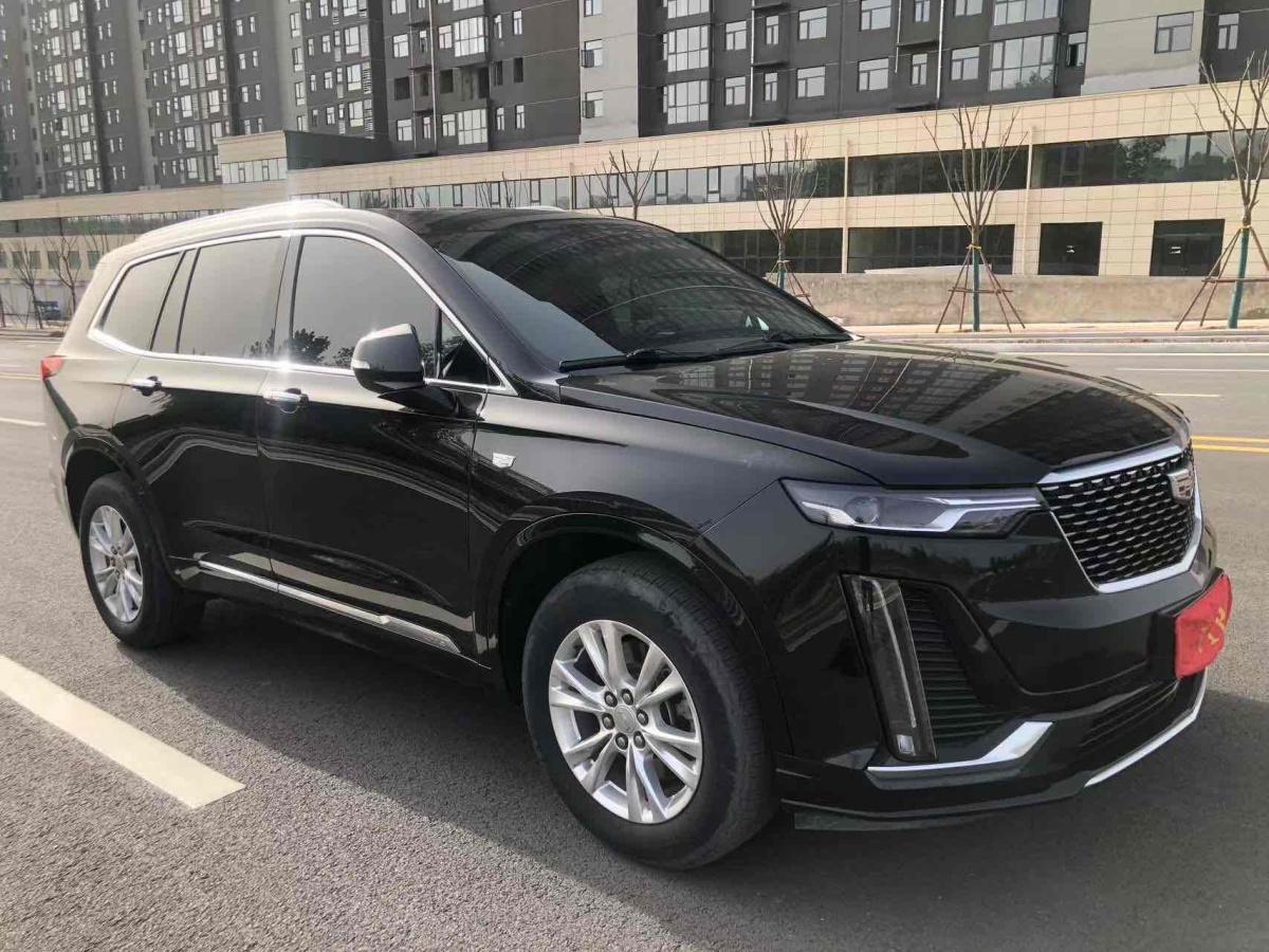 凱迪拉克 XT6  2021款 2.0T 六座四驅(qū)風(fēng)尚型圖片