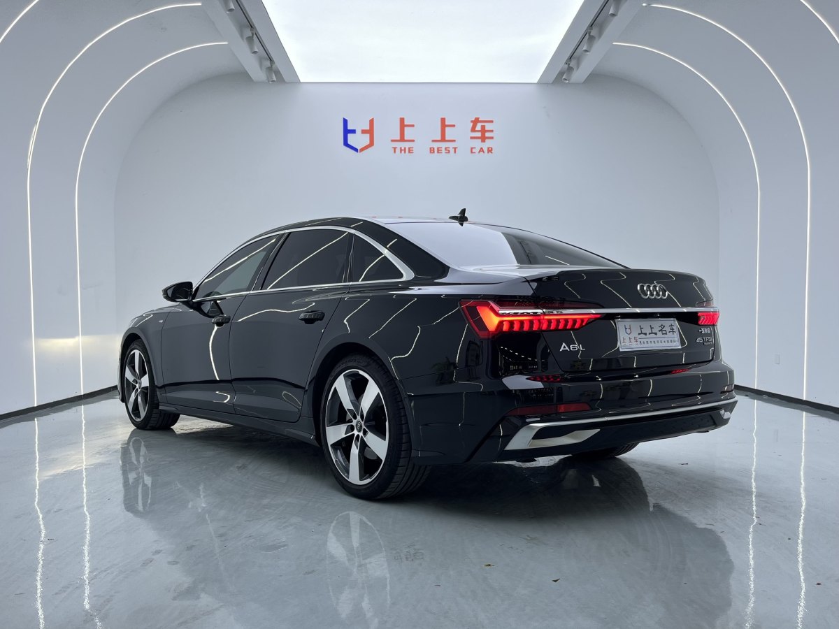 奧迪 奧迪A6L  2023款 改款 45 TFSI quattro 臻選動感型圖片