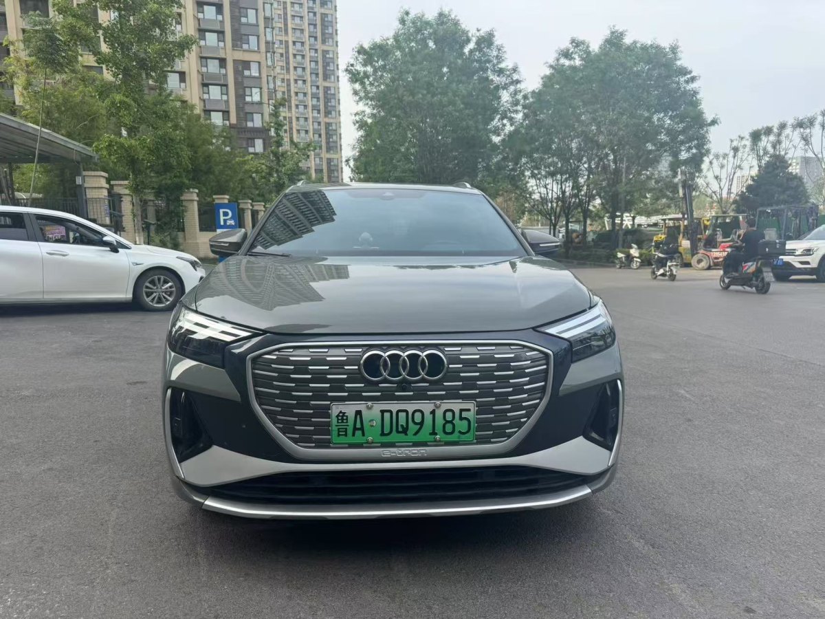 奧迪 奧迪Q4 e-tron  2023款 40 e-tron 創(chuàng)境版圖片