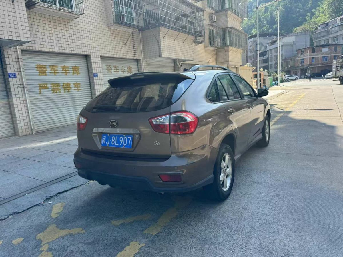 比亚迪 G6  2013款 1.5TID 自动尊荣型图片