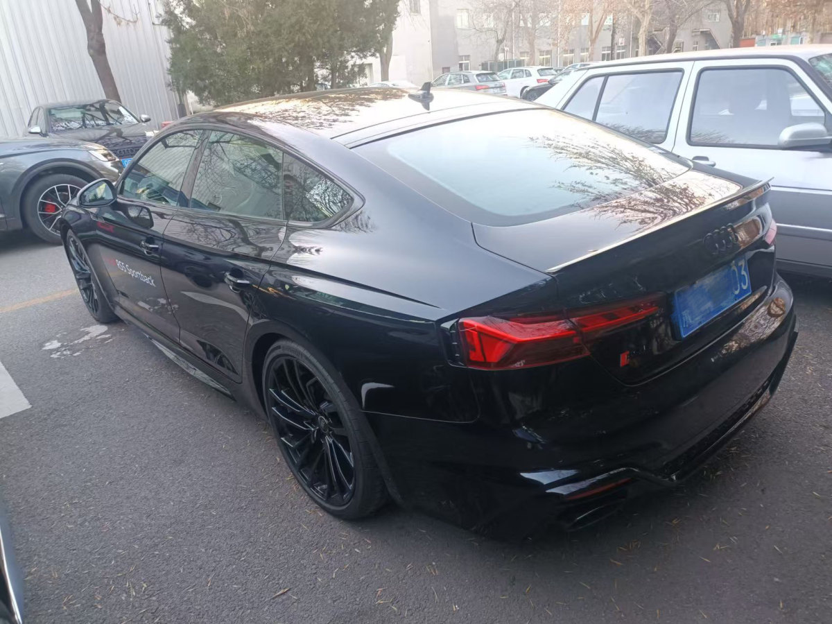 奧迪 奧迪RS 5  2021款 RS5 Sportback 黑曜版圖片