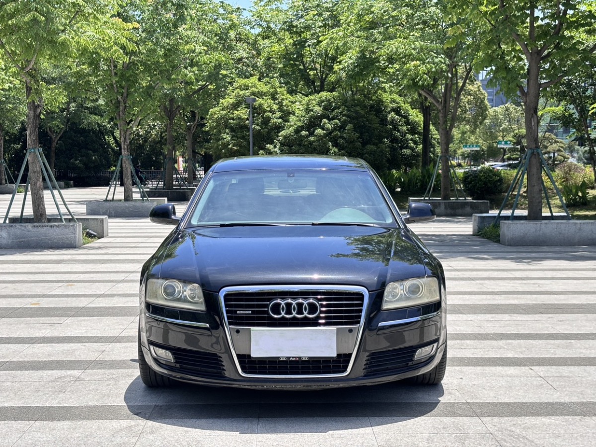 2008年8月奧迪 奧迪A8  2008款 A8L 6.0 W12至尊旗艦型