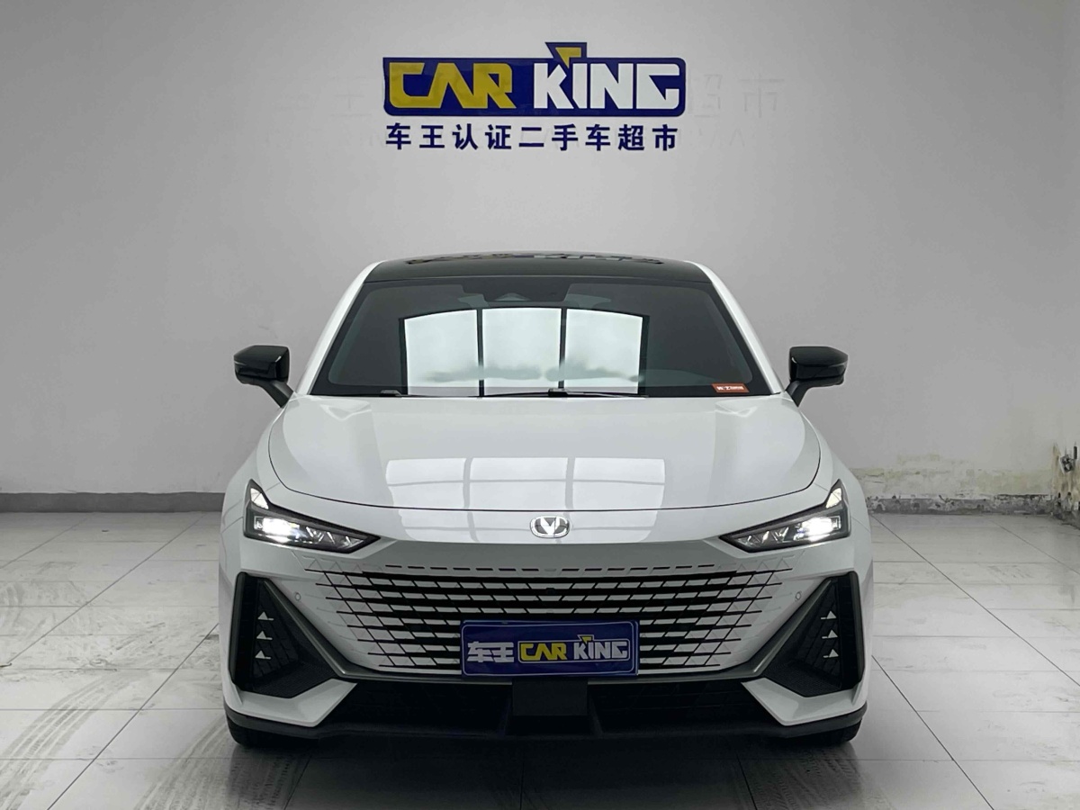 2024年1月長(zhǎng)安 長(zhǎng)安UNI-V  2023款 1.5T 尊貴型