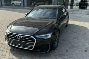 奥迪A6 奥迪 Avant 45 TFSI 先锋派星辰版