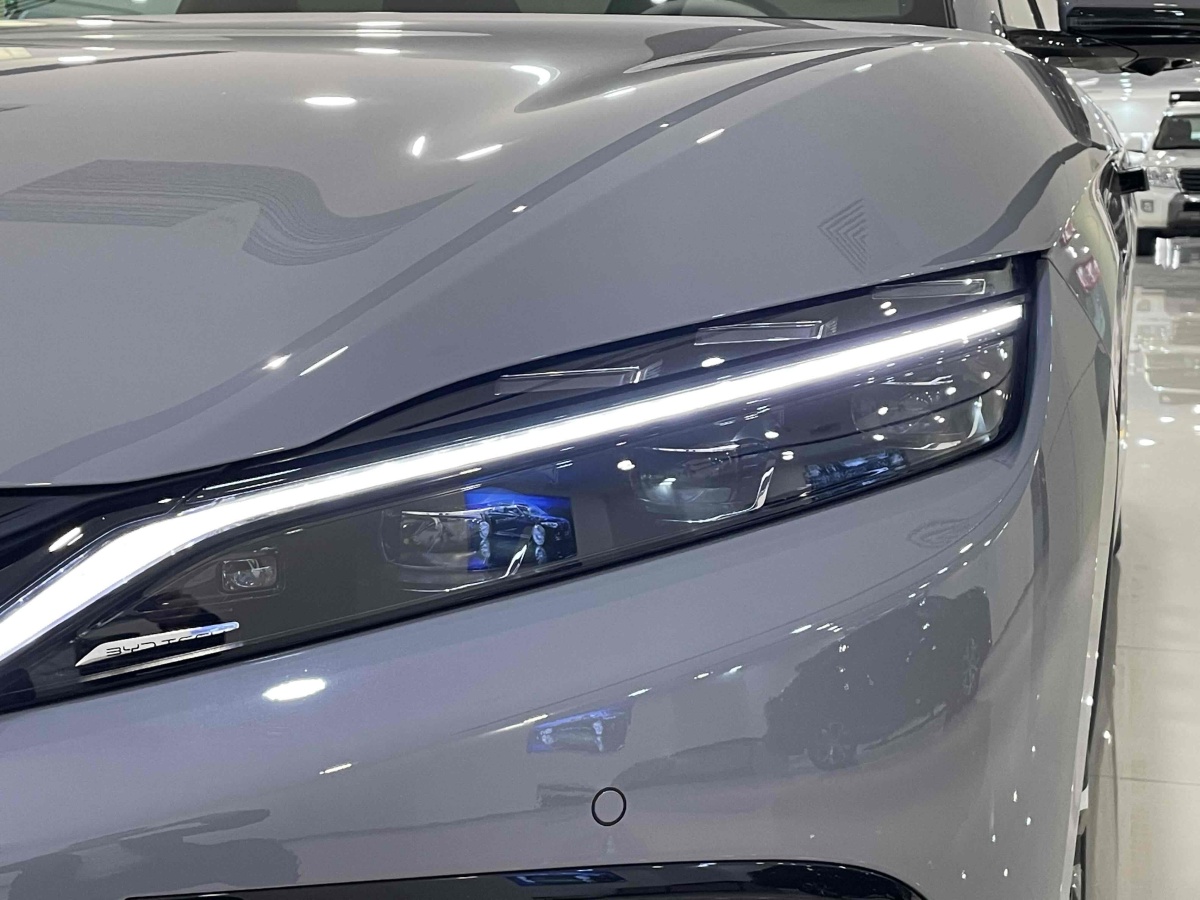 比亞迪 漢  2025款 EV 506KM尊貴型圖片