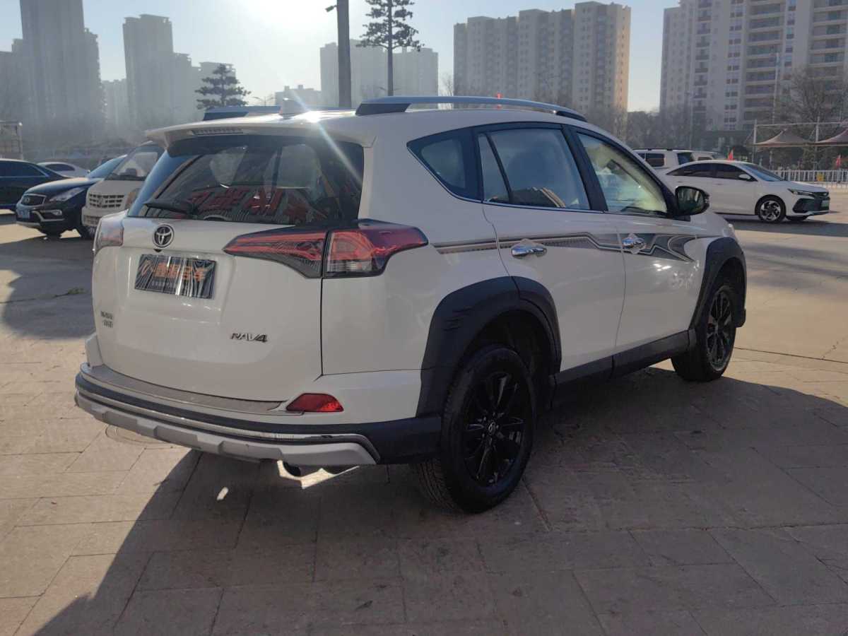 豐田 RAV4榮放  2019款 2.0L CVT兩驅(qū)風尚X限量版 國V圖片