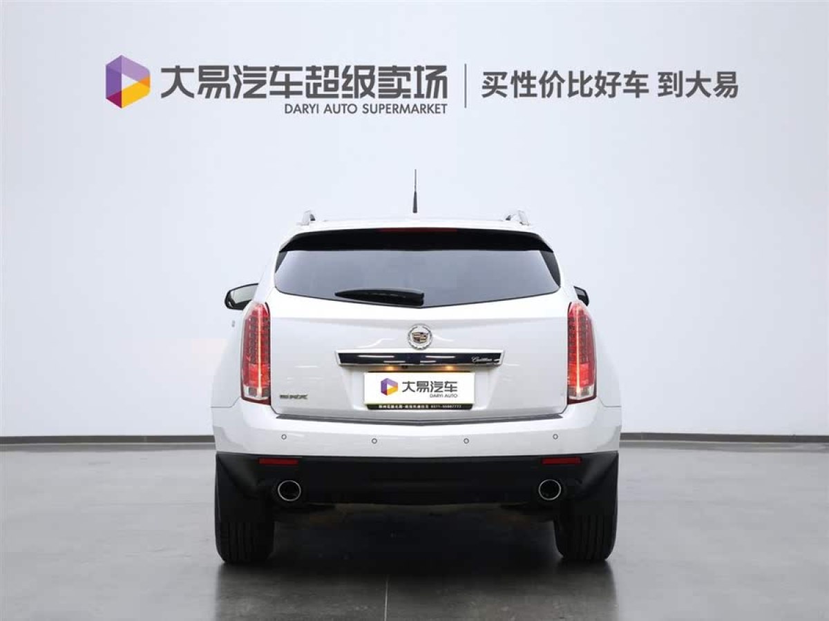 凱迪拉克 SRX  2014款 3.0L 領(lǐng)先型圖片