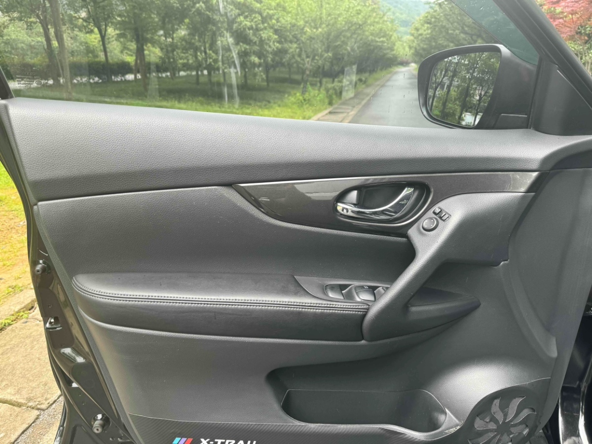 日产 奇骏  2021款 2.0L XL Premium CVT 2WD智联尊享版图片