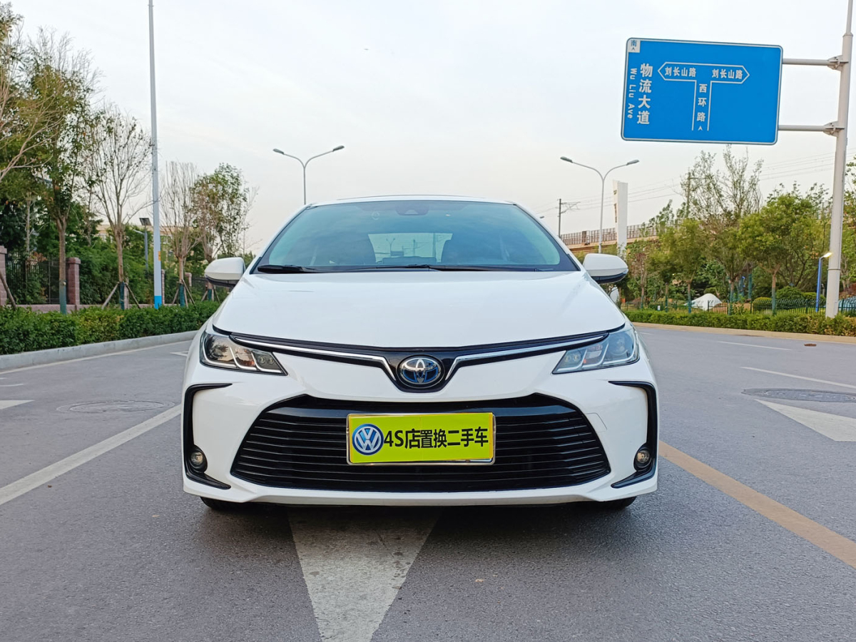 豐田 卡羅拉  2019款 雙擎 1.8L E-CVT旗艦版圖片