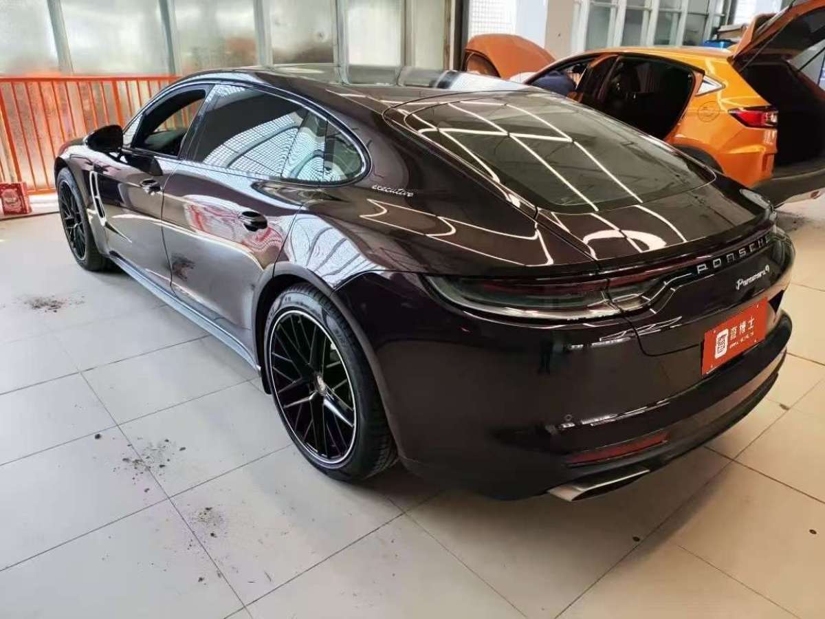 2022年1月保時(shí)捷 Panamera  2022款 Panamera 4 行政加長(zhǎng)版 2.9T