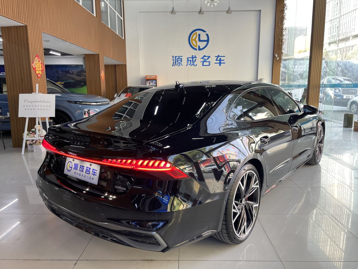 奧迪 奧迪A7L  2024款 45 TFSI quattro 黑武士版圖片