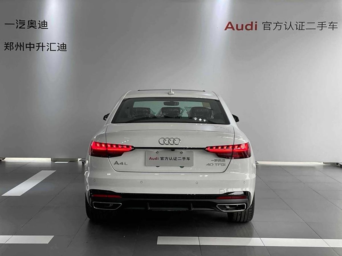 奧迪 奧迪A4L  2023款 40 TFSI 豪華動感型圖片