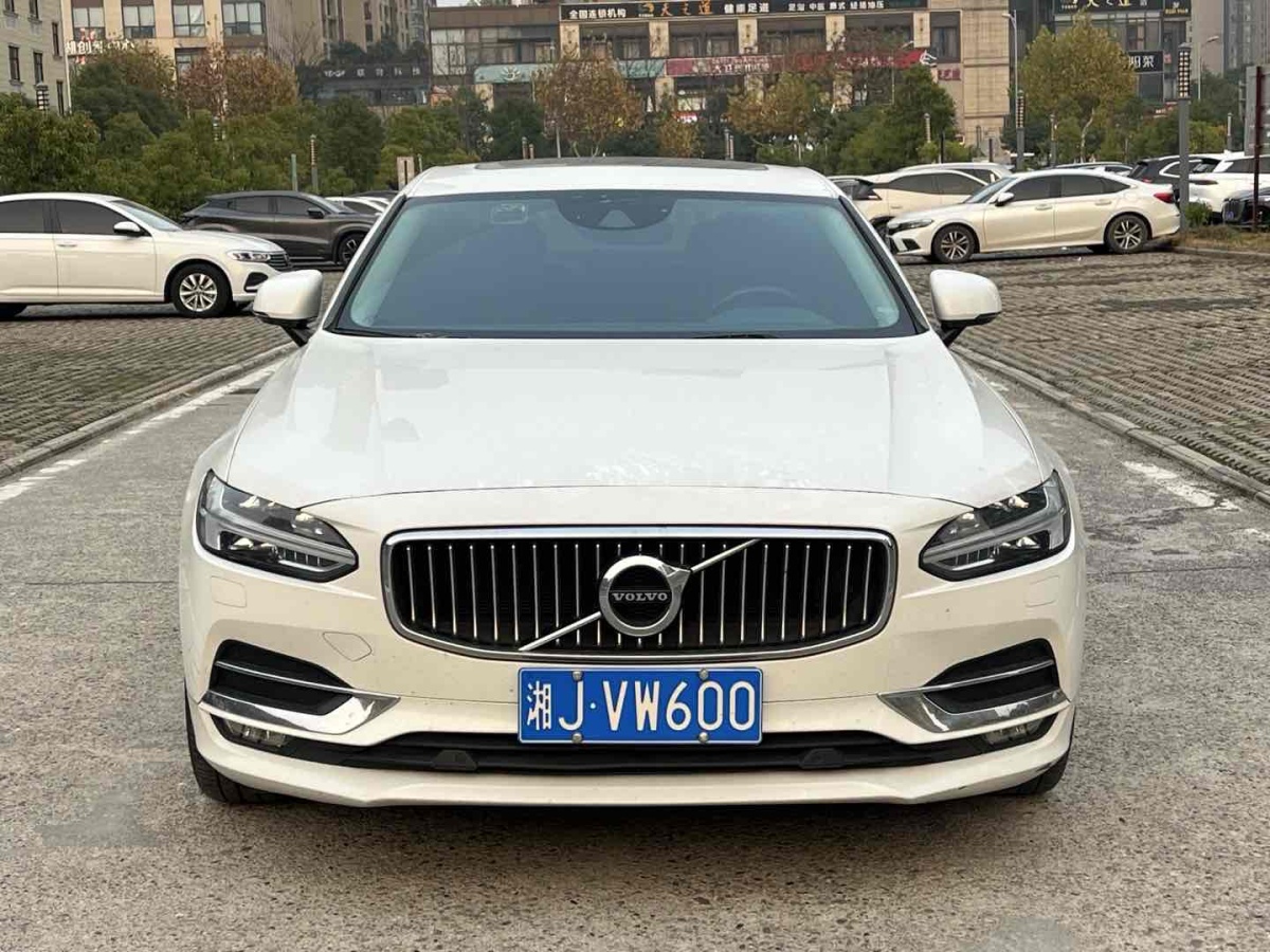 沃爾沃 S90  2020款 改款 T5 智遠豪華版圖片