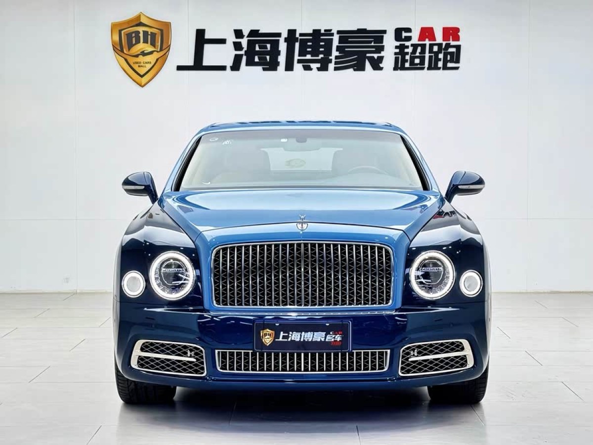 賓利 慕尚  2017款 6.8T 長(zhǎng)軸距版圖片