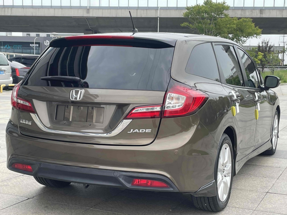 2015年9月本田 杰德  2014款 1.8L 自動舒適精英版 5座