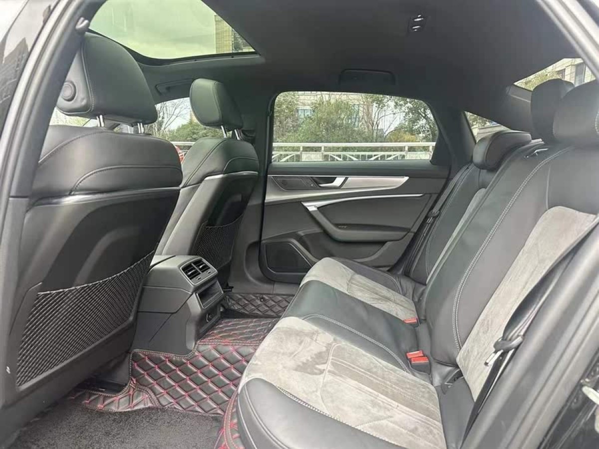 奧迪 奧迪A6L  2019款 40 TFSI 豪華動(dòng)感型圖片