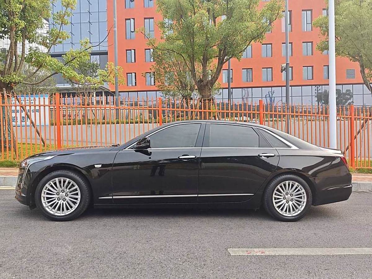 凱迪拉克 CT6  2022款 28T 豪華型圖片