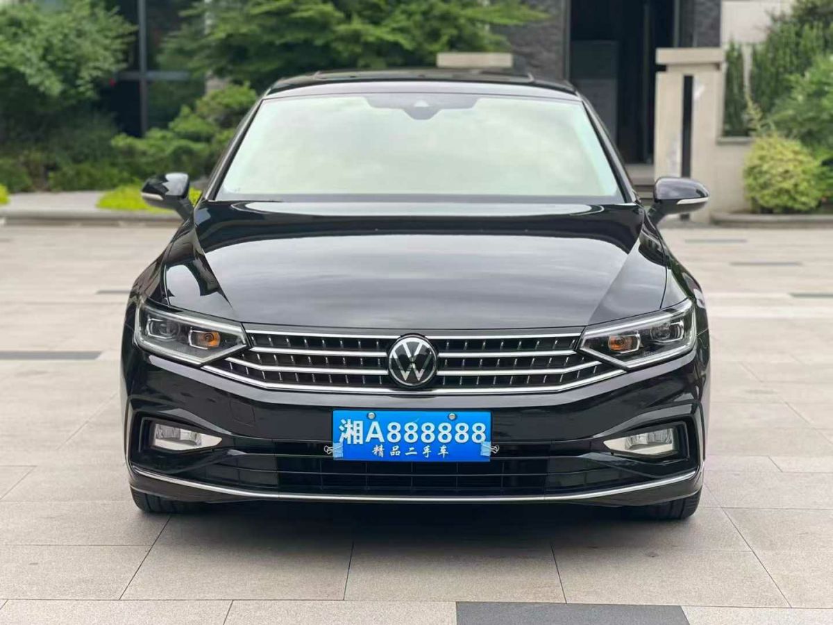 大眾 邁騰  2023款 200萬輛紀(jì)念版 330TSI DSG豪華型圖片