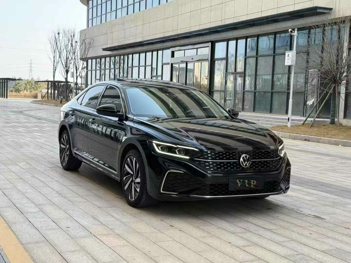 大眾 帕薩特  2022款 280TSI 商務(wù)版圖片