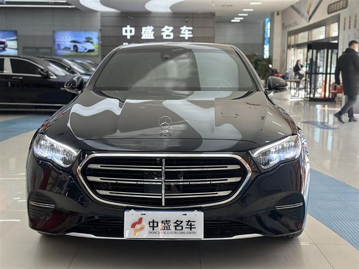 奔馳 奔馳E級  2024款 改款 E 300 L 時尚型圖片