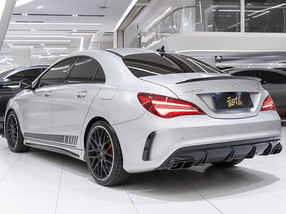 2017年9月奔馳 奔馳CLA級(jí)AMG  2017款 改款 AMG CLA 45 4MATIC