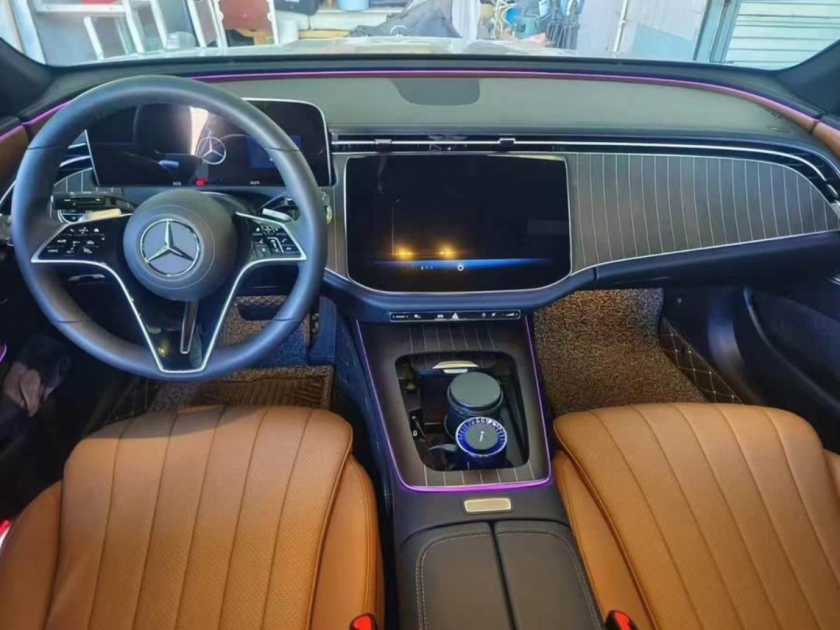 奔馳 奔馳E級  2024款 改款 E 300 L 時尚型圖片