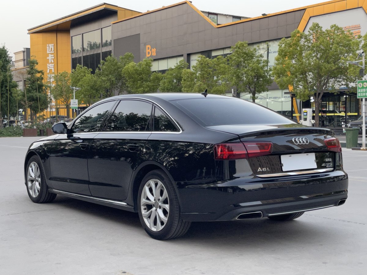 奧迪 奧迪A6L  2016款 45 TFSI quattro 運(yùn)動(dòng)型圖片