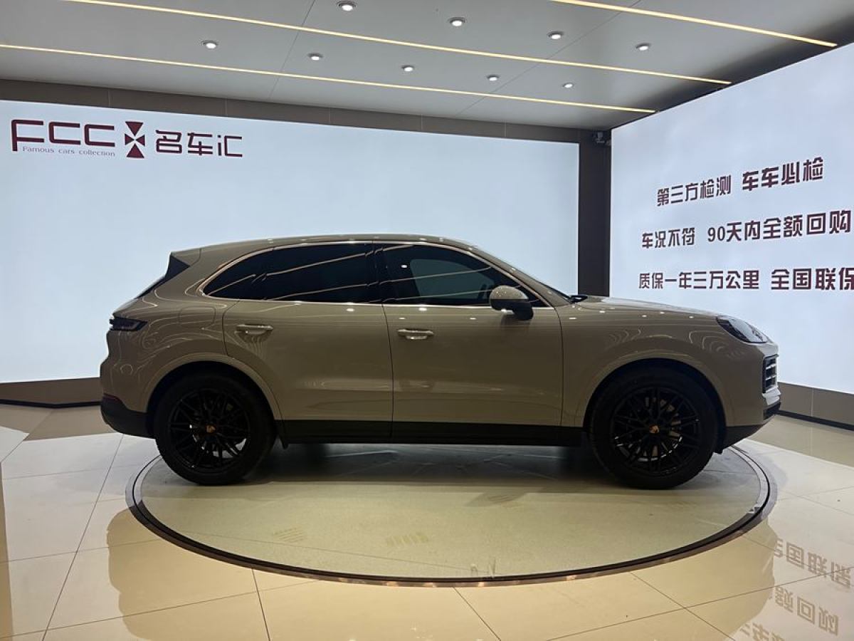 保時(shí)捷 Cayenne  2024款 Cayenne 3.0T圖片