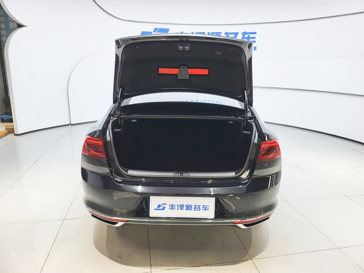 大眾 邁騰  2021款 330TSI DSG 30周年紀(jì)念版圖片